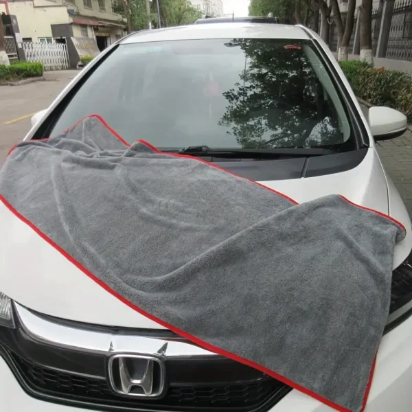 0c1a8e73-4e29-4a74-8d34-fab37a745e7a Ultra-Absorbent Microfiber Car Wash Towel